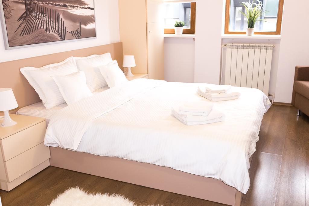 Grand Central Accommodation - Smardan Bukarest Kültér fotó